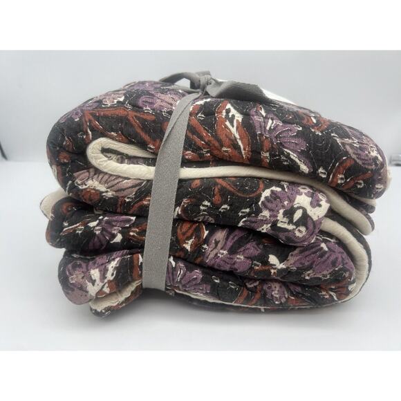 Amber Lewis for Anthropologie Gwendolen Shams, King Size Set of 2 In Dark - Picture 4 of 6